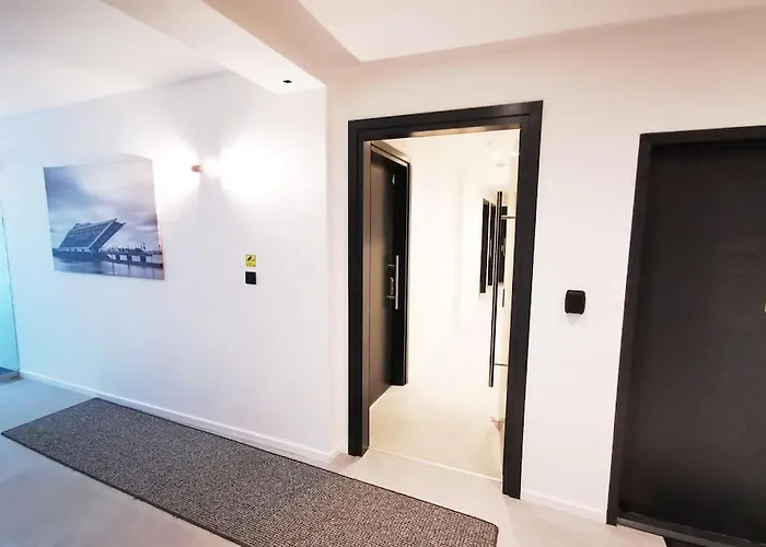 Hh 03 By Rockchair - Superhost Status - Modernes Mit Sonnigem Balkon & Premium Boxspringbetten In Winterhude - Geheimtipp * Hamburg
