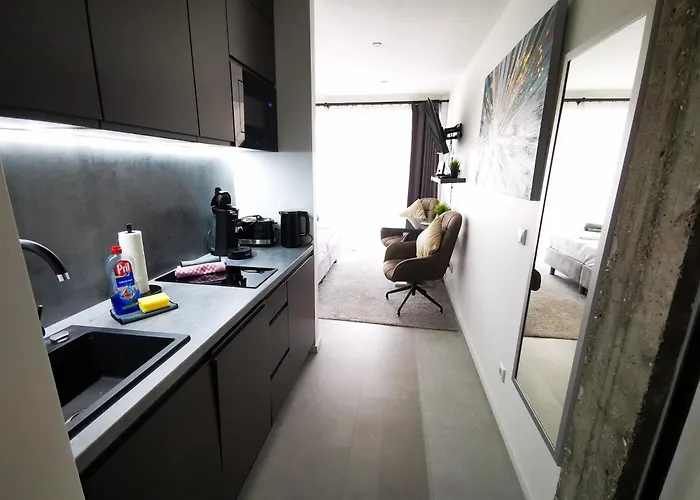 Apartament Hh 03 By Rockchair - Superhost Status - Modernes Mit Sonnigem Balkon & Premium Boxspringbetten In Winterhude - Geheimtipp